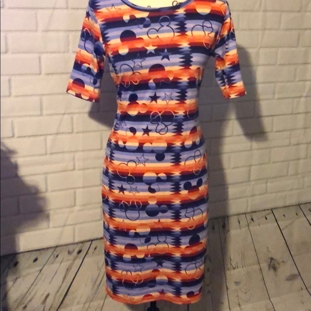 LuLaRoe Disney Mickey/Minnie dress size S - Picture 1 of 5